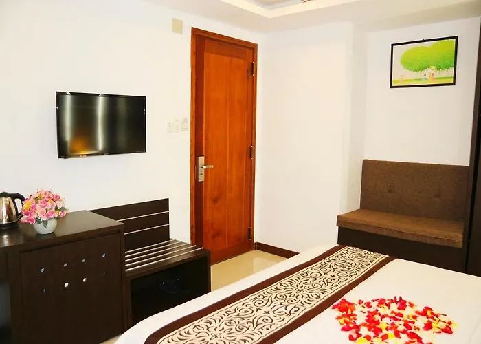 Lucky Star Hotel